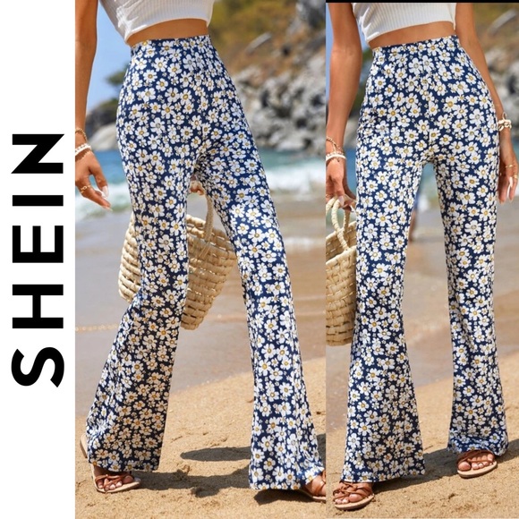 SHEIN Pants - Floral All Over High Waisted Daisy Flare Retro Pants